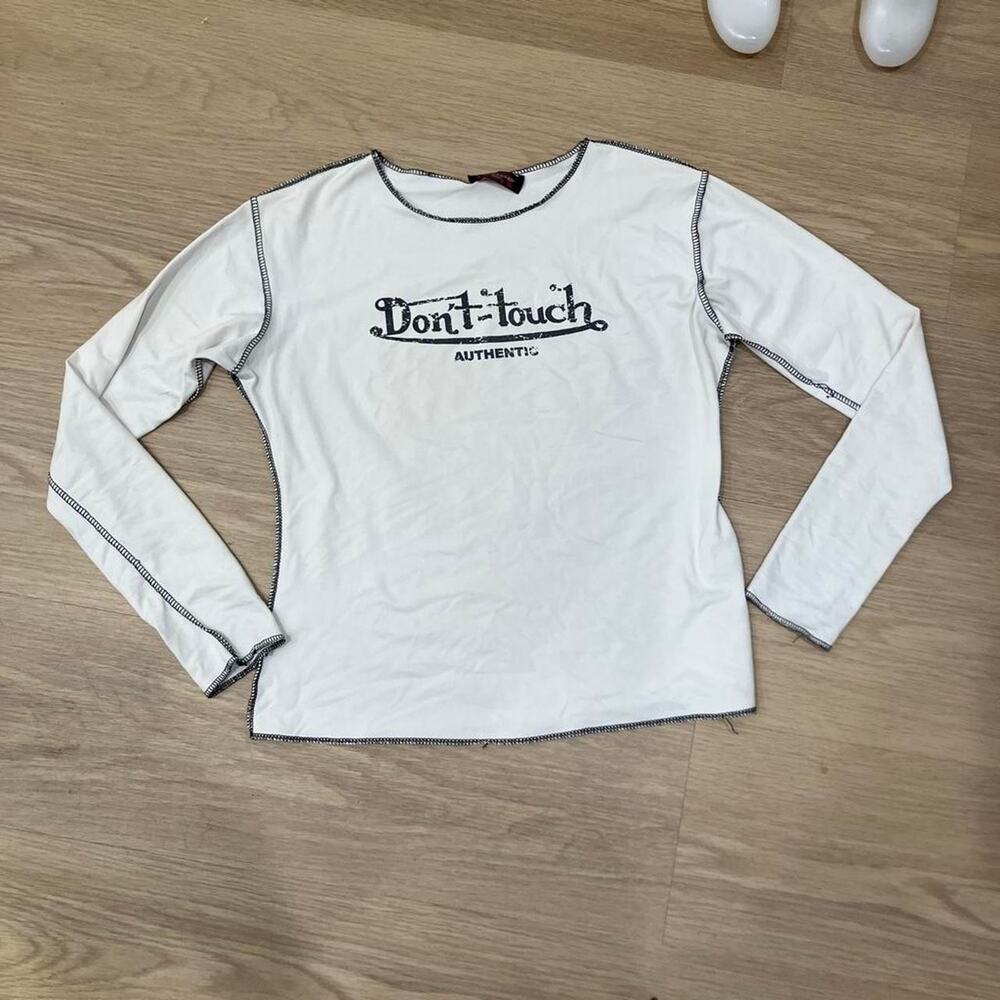 Vintage 90s y2k long sleeve "Don't touch" graphic tee - Picture 8 of 8